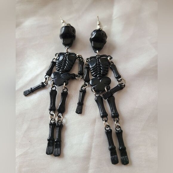 Spooky Statement Black with Green Eyes Dangling 4" Skeleton Earrings - Picture 5 of 6